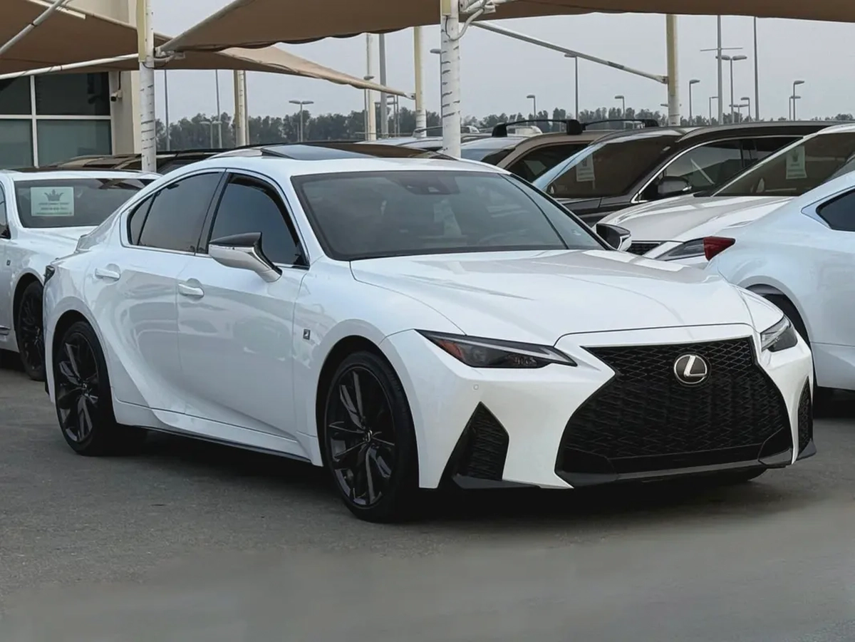 2021 Lexus IS 350 F Sport - American Specs - GCC Ready-2-2