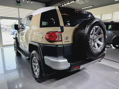 NO PAINT - Under WARRANTY- Like New - Only 40K Kilometers - Full Service History-3