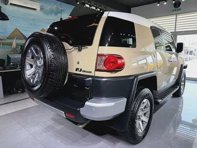 NO PAINT - Under WARRANTY- Like New - Only 40K Kilometers - Full Service History-5