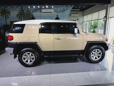 NO PAINT - Under WARRANTY- Like New - Only 40K Kilometers - Full Service History-6