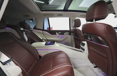 Mercedes-Maybach GLS-Class GLS 600-10