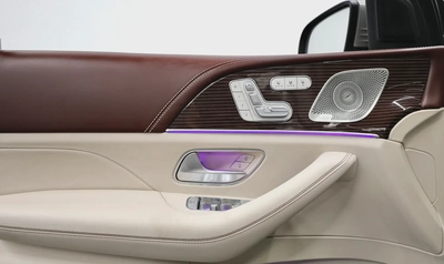 Mercedes-Maybach GLS-Class GLS 600-11