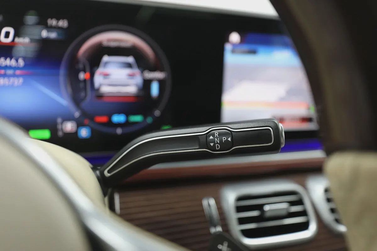 Mercedes-Maybach GLS-Class GLS 600-9-9