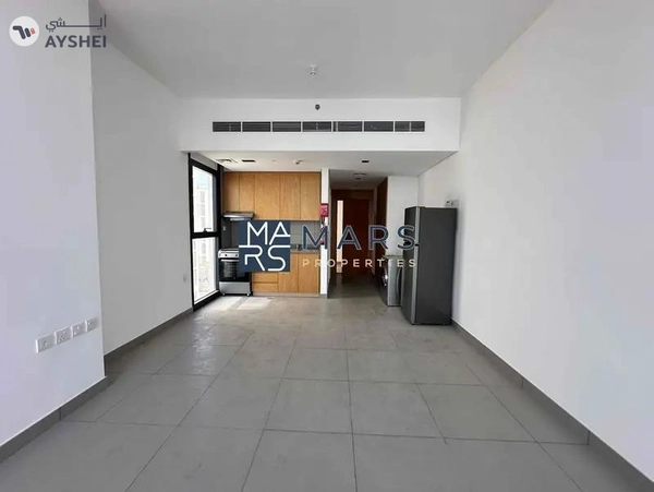 Semi Furnished in First Fully Walkable Community