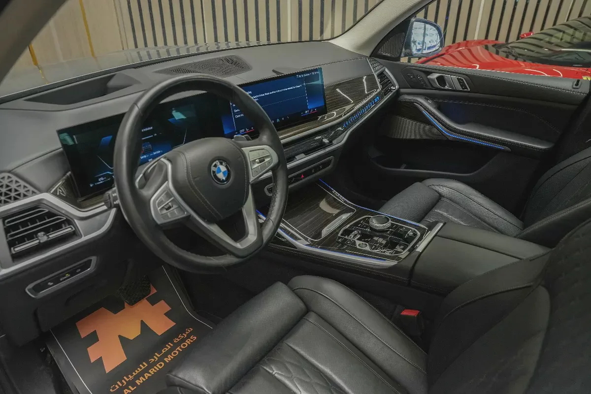 BMW X7 40i PURE EXCELLENCE || 2024 || Excellent  CONDITION || FULL SERVICE HISTORY-4-4