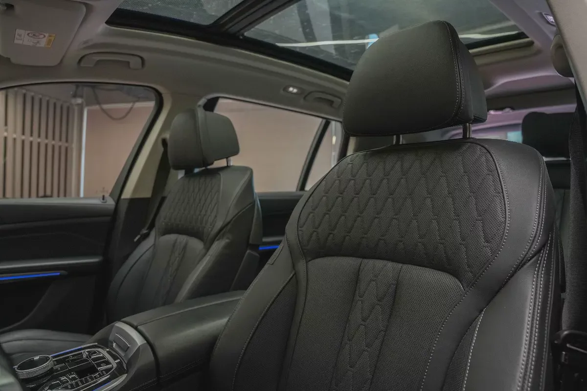BMW X7 40i PURE EXCELLENCE || 2024 || Excellent  CONDITION || FULL SERVICE HISTORY-5-5
