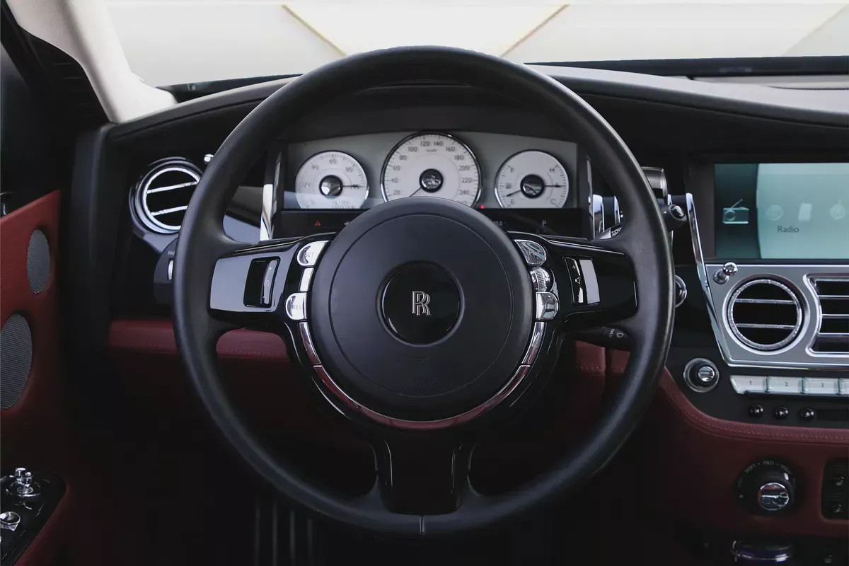 ROLLS ROYCE GHOST - 2016 - GCC - ORIGINAL PAINT - FULLY LOADED-13-13
