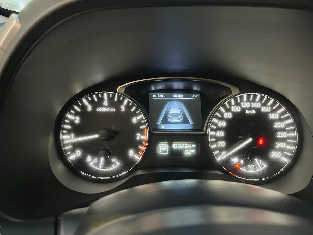 Nissan Pathfinder Platinum-11-11