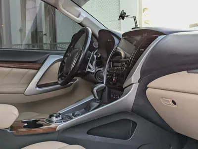 MITSUBISHI MONTERO SPORT 2016 GLS TOP FULL OPTION GCC ACCIDENT FREE IN EXCELLENT CONDITION-10