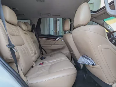 MITSUBISHI MONTERO SPORT 2016 GLS TOP FULL OPTION GCC ACCIDENT FREE IN EXCELLENT CONDITION-6