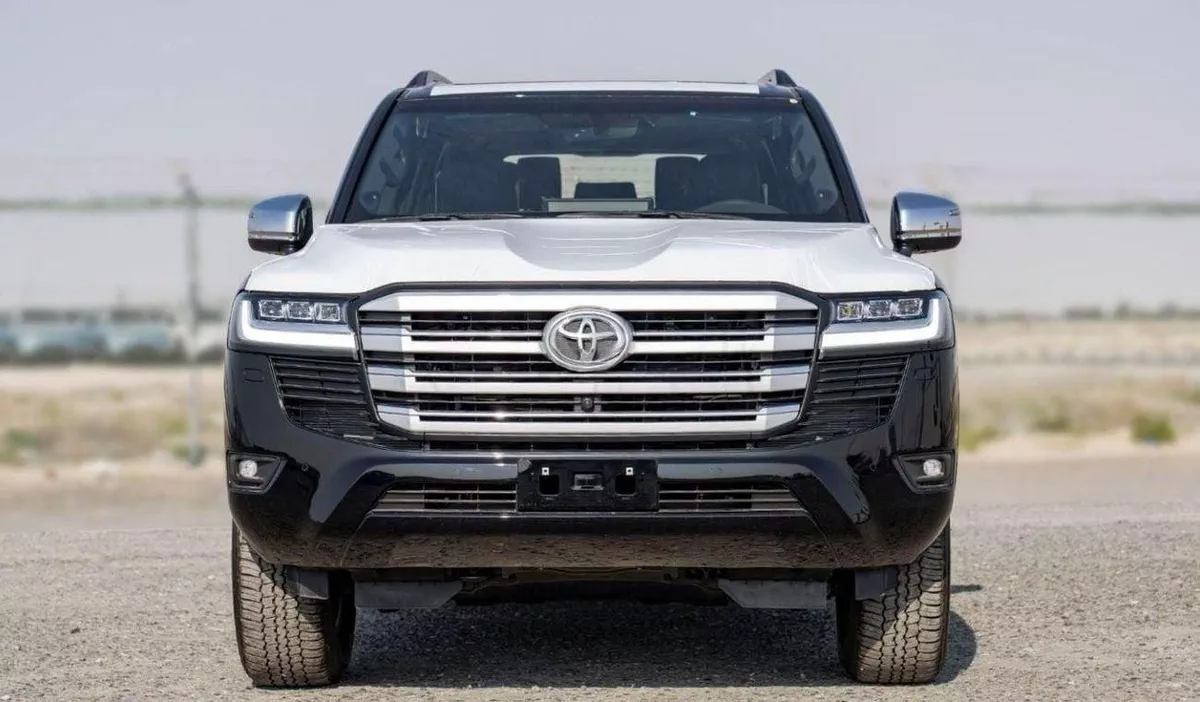 Toyota Land Cruiser VX TOYOTA LANDCRUISER LC 300 VX 3.5 PETROL TWIN TURBO-4-0