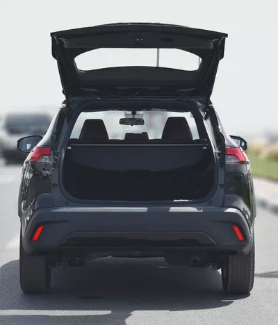 2025 Toyota Corolla Cross GLI Hybrid - GCC Specs-5