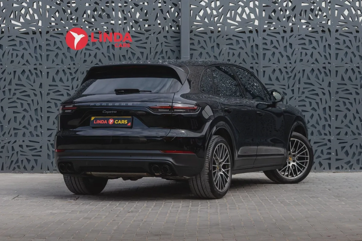 Porsche Cayenne 2022-20-20