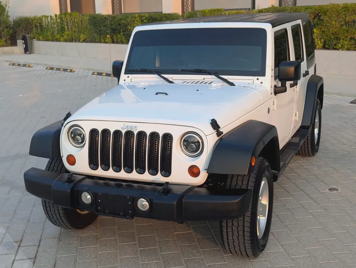 2017 Jeep Wrangler – American Specification | 97,000 KM Interior and Exterior Excellent Condition-1-1