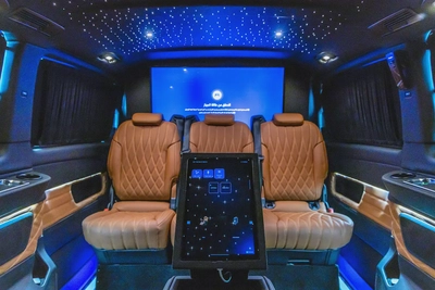 Mercedes V300 Maybach | 2025 GCC | With Warranty | VIP Interior | PS5  Smart TV 43”-9
