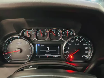 GMC YUKON SLE 2017 GCC SPECS LOW KILOMETER ONLY 41k KILOMETERS ORIGINAL PAINT-9