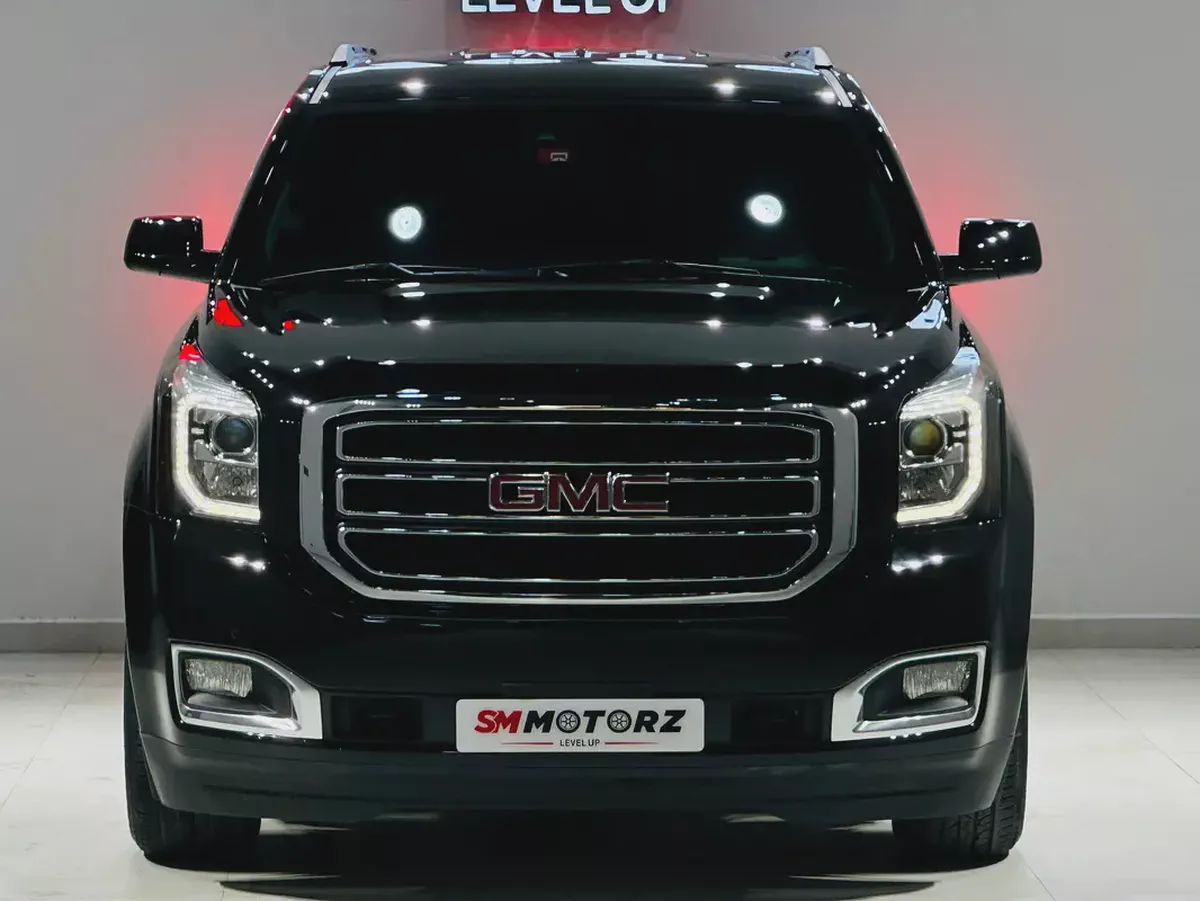GMC YUKON SLE 2017 GCC SPECS LOW KILOMETER ONLY 41k KILOMETERS ORIGINAL PAINT-1-1