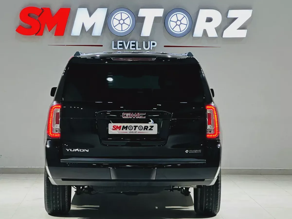 GMC YUKON SLE 2017 GCC SPECS LOW KILOMETER ONLY 41k KILOMETERS ORIGINAL PAINT-6-6