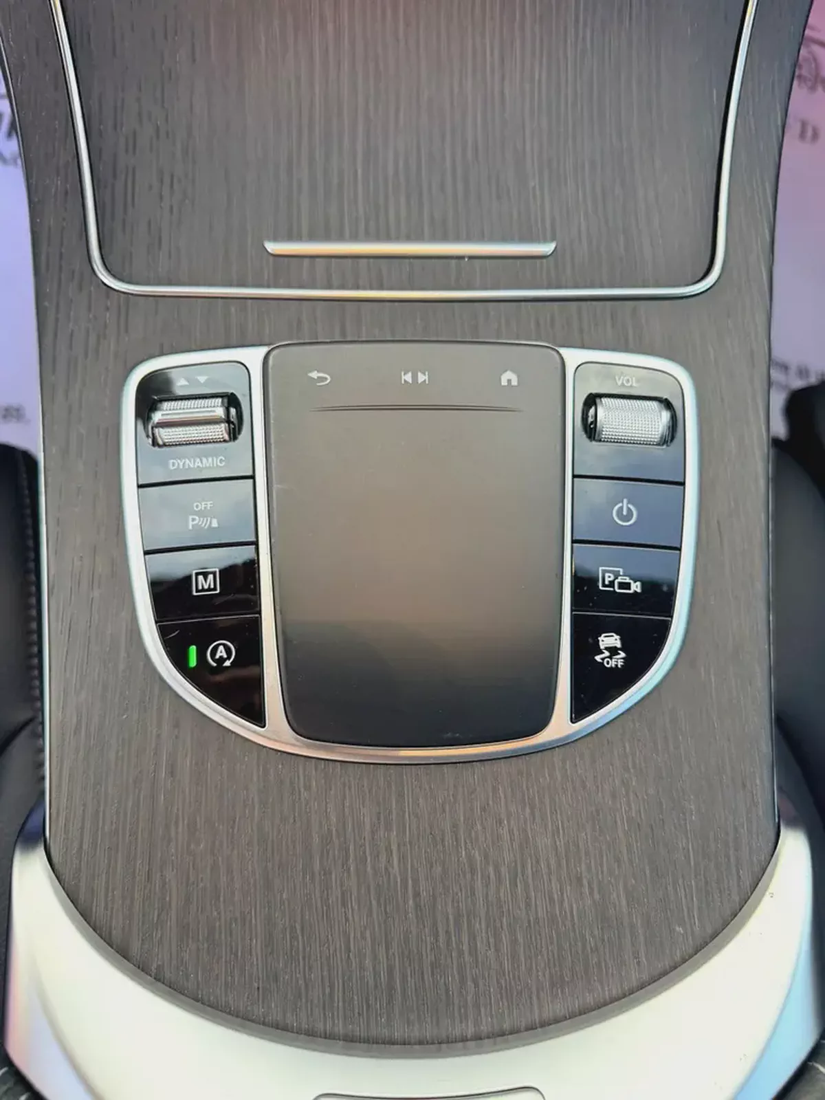 Mercedes-Benz GLC 200 4MATIC 2020 - Chinese Specs - Excellent Condition-9-9
