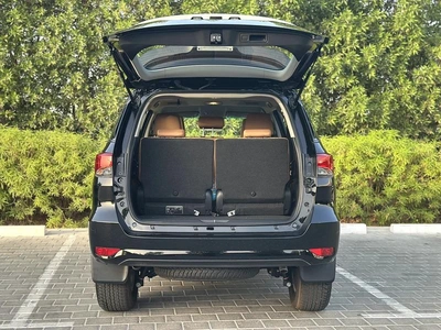 Toyota Fortuner GX2 4X4 2.7L-7