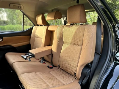 Toyota Fortuner GX2 4X4 2.7L-13