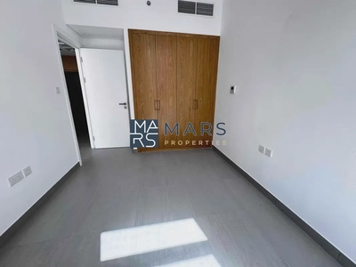Luxurious brand new 1 bedroom apartment with all facilities available in 40k-15