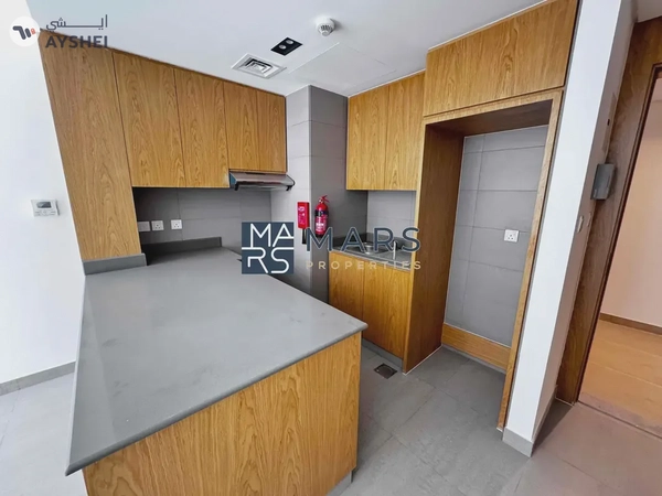 Luxurious brand new 1 bedroom apartment with all facilities available in 40k