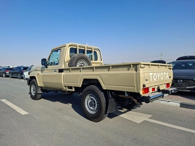 Toyota Land Cruiser Pick Up-9