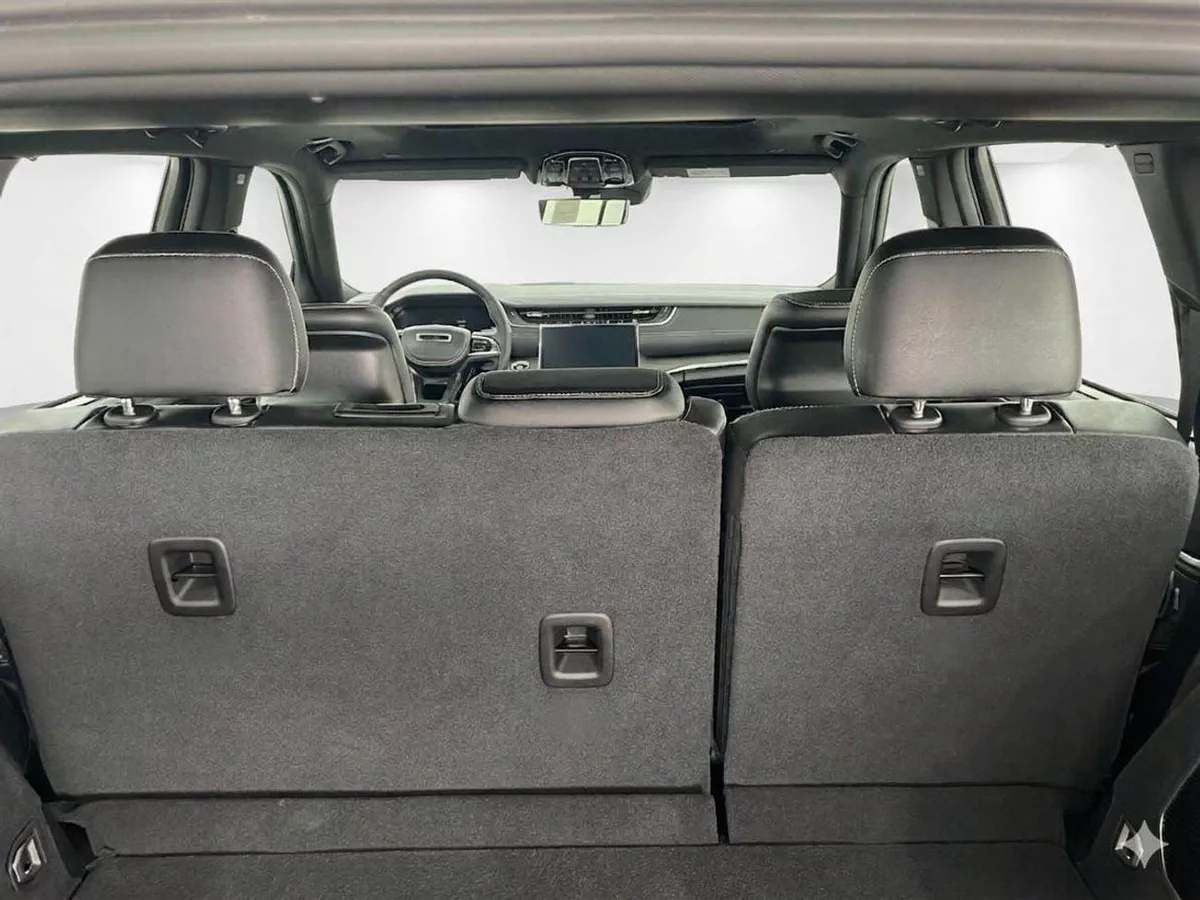 Jeep Grand Cherokee OVERLAND 3.6L V6-12-0