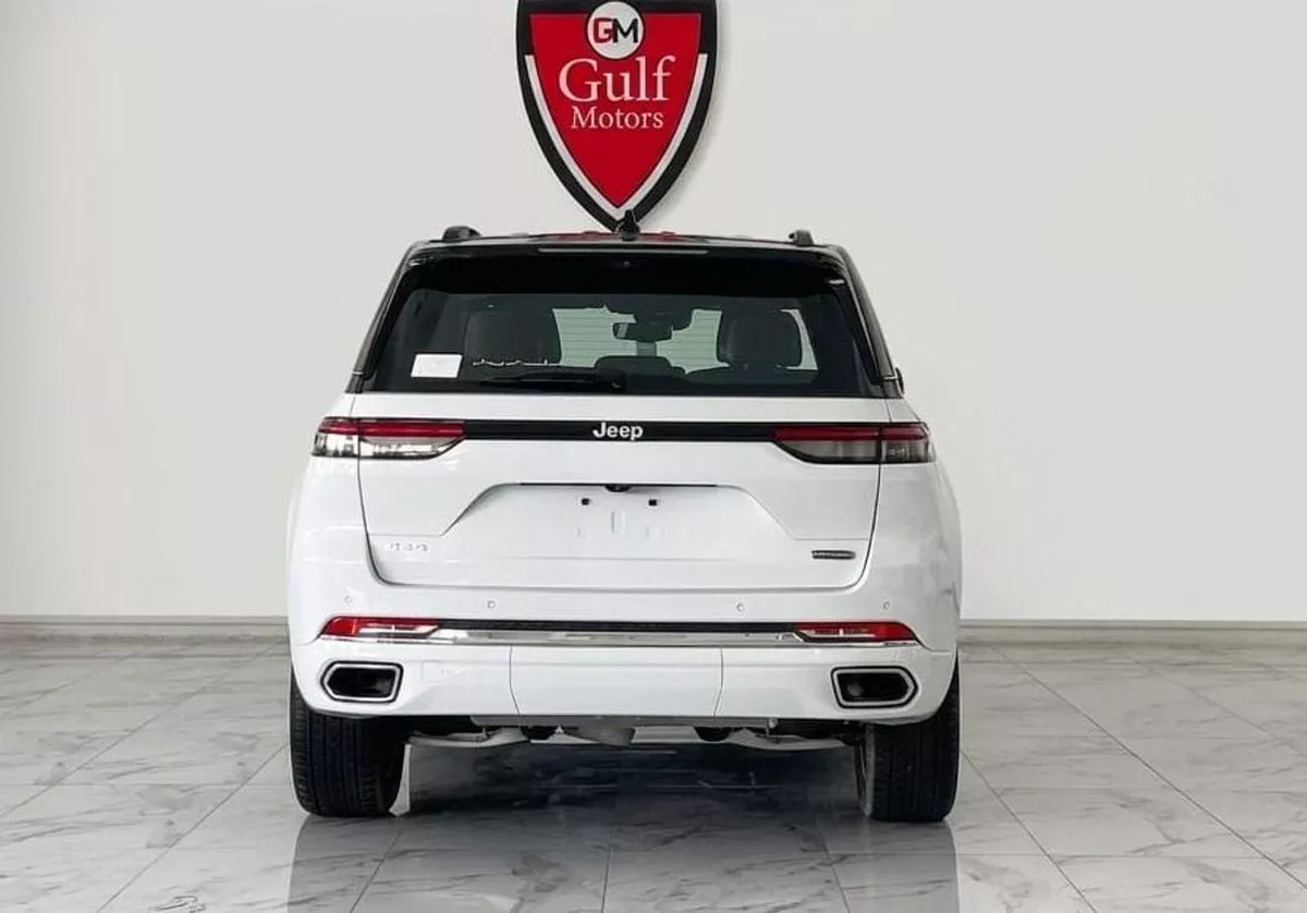 Jeep Grand Cherokee OVERLAND 3.6L V6-4-0