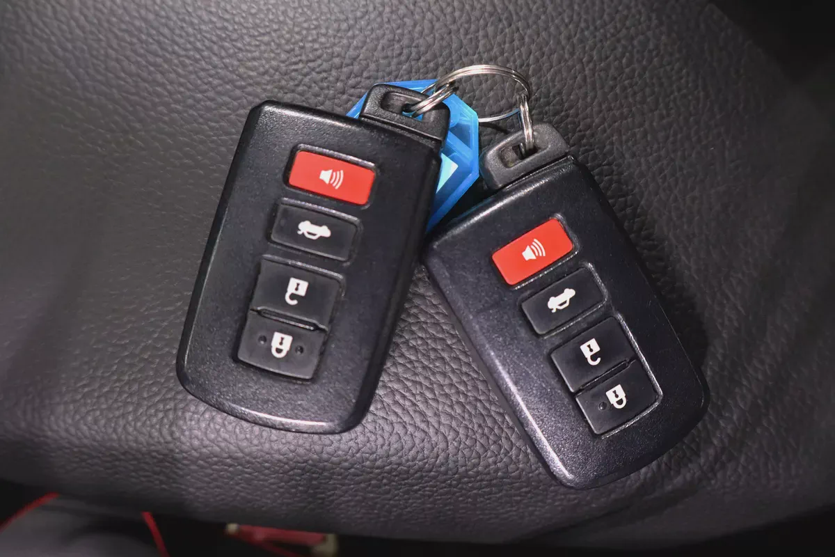 2.0L GCC Specs . Excellent Condition-16-16