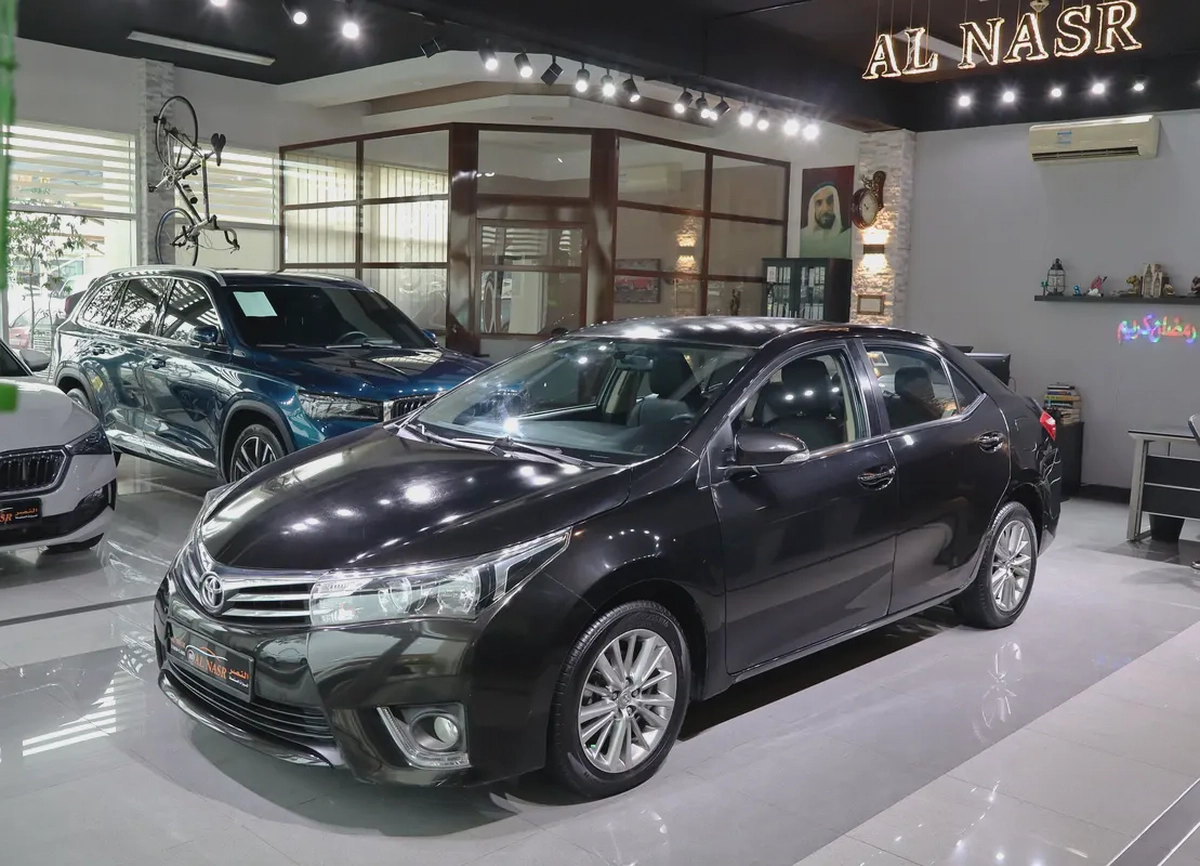 2.0L GCC Specs . Excellent Condition-2-2