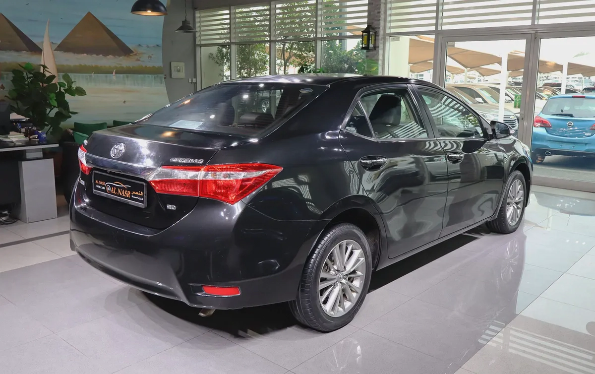 2.0L GCC Specs . Excellent Condition-5-5