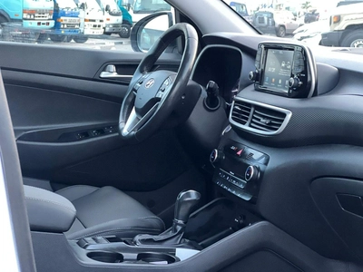 Hyundai Tucson 2019 Hyundai Tucson Full Option 2.4L V4 - AWD 4x4 - Rear Camera - Leather Seat - Panoramic Sunroof-14