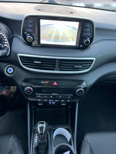Hyundai Tucson 2019 Hyundai Tucson Full Option 2.4L V4 - AWD 4x4 - Rear Camera - Leather Seat - Panoramic Sunroof-18