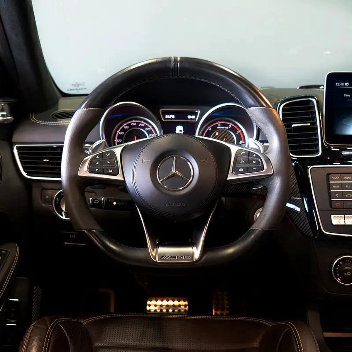 AED 3,732 pm • 0% Downpayment • Mercedes-Benz GLS 63 AMG • 1 Year Warranty-9-9