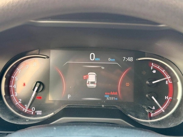 Toyota RAV4 LE Toyota RAV4 2024