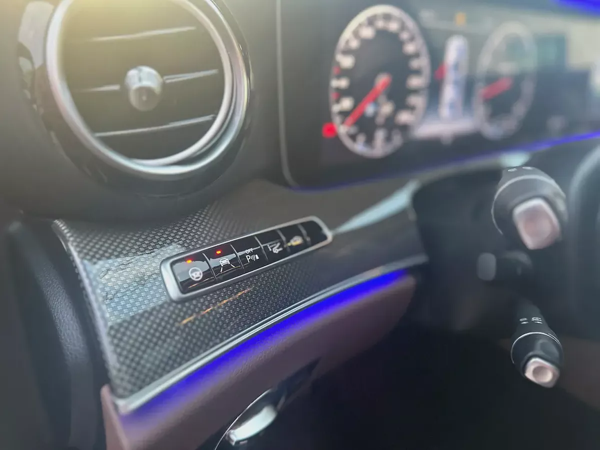 MERCEDES E 43 AMG - 2017 - 52,000 kms - 5 Buttons - JAPANESE SPEC-9-9