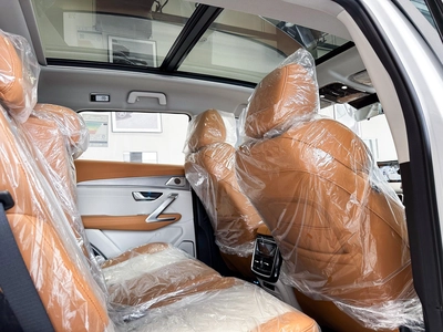 Jetour X70 Plus Luxury 2025-21