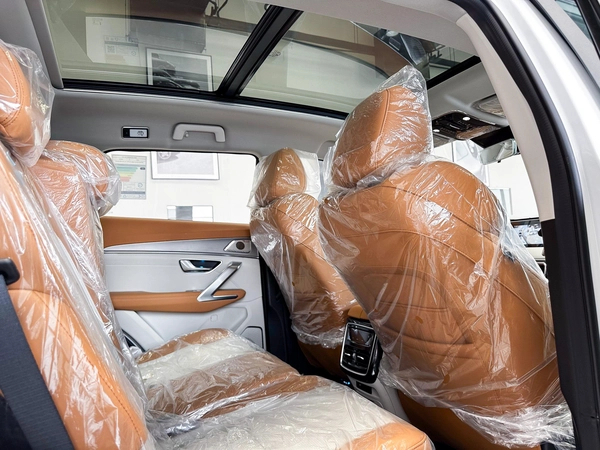 Jetour X70 Plus Luxury 2025