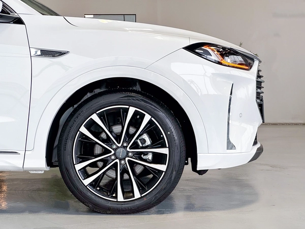 Jetour X70 Plus Luxury 2025