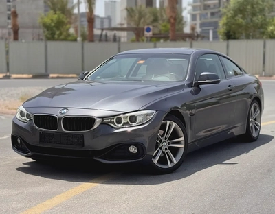 2015 BMW 4-Series 420i GCC Specs - Excellent Condition-0