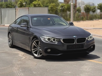 2015 BMW 4-Series 420i GCC Specs - Excellent Condition-2