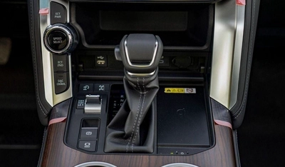 Toyota Land Cruiser VX LC300 VX 4.0P AT MY2024 – BLACK-13