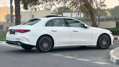 Mercedes-Benz E200  2026 GCC Agency Warranty 0 KM-21