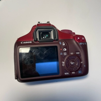 canon Eos 1100D-3