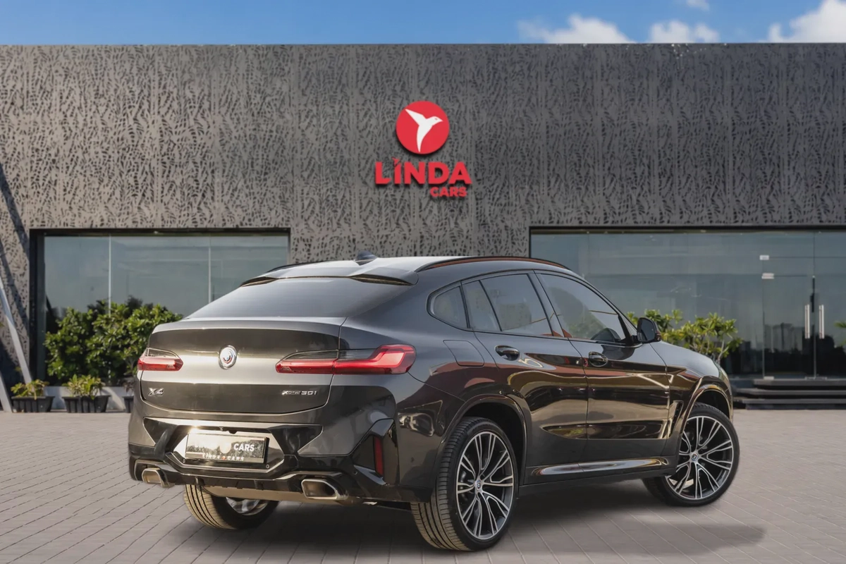 BMW X4 30 2023-11-11