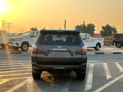 Toyota 4Runner 2015 Toyota 4Runner SR5 Premium - 4.0L V6 - Full Display Rear CAM  - Leather Seat - 72000 Mileage  --5