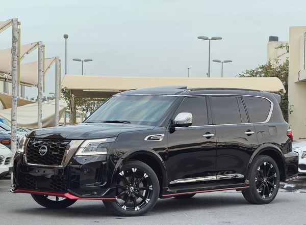 Nissan Patrol LE Platinum 2016 - GCC Specs - Excellent Condition