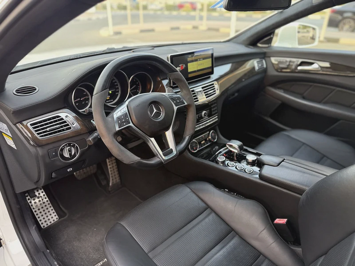 MERCEDES CLS 63 AMG - 2012 - 90,000 kms - JAPANESE SPEC-5-5